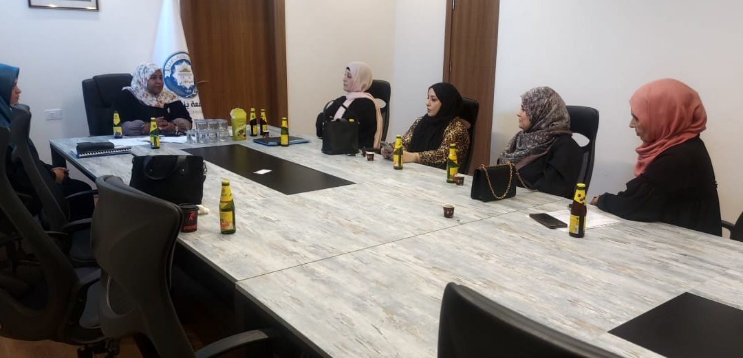 جودة كلية الآداب تستعرض ملف الاعتماد