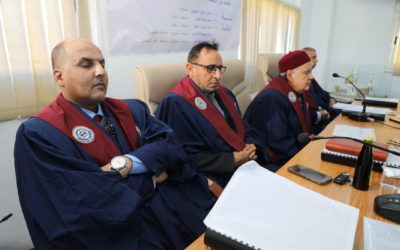 عُقدت صباح اليوم مناقشة لأطروحة دكتوراة مقدمة من الطالب عصام عبدالله المجريسي، بعنوان “العلاقة بين الدال والمدلول – دراسة أصولية لسانية”،بكلية الآداب بجامعة بنغازي.