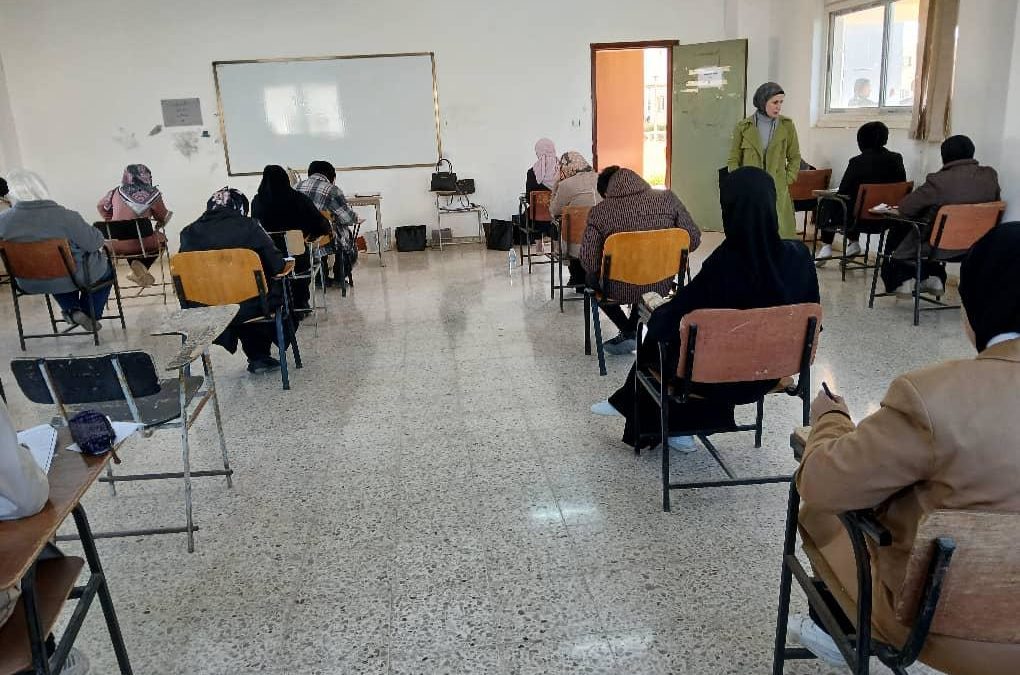 كلية الآداب تستضيف الامتحانات النهائية لكلية التربية