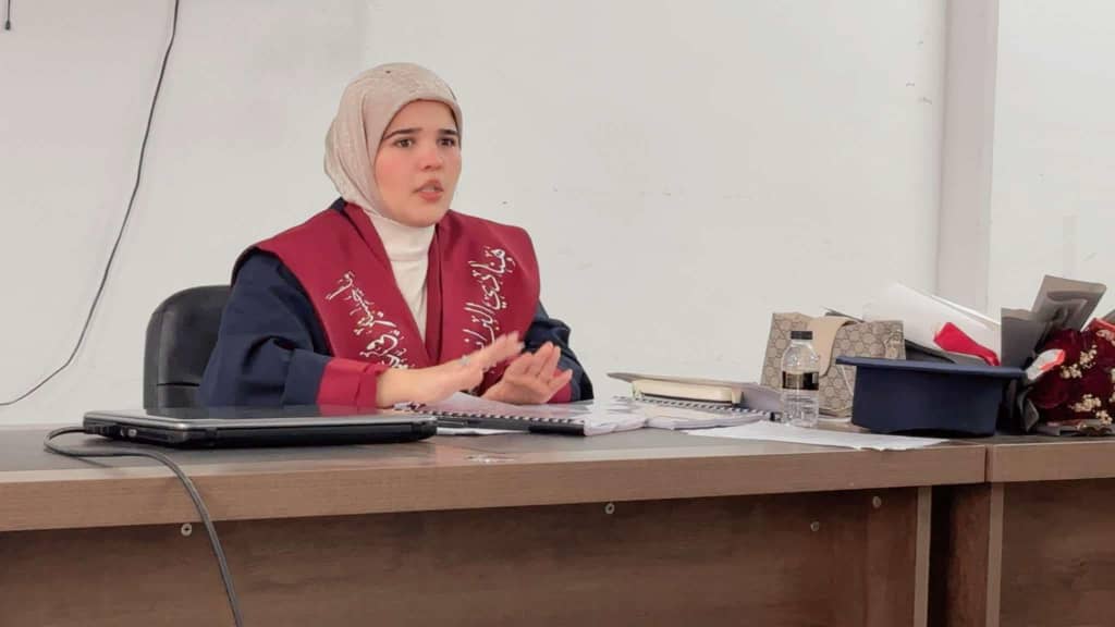 “الحرمان العاطفي كمتغير وسيط بين العنف المدرك والاضطرابات السلوكية”